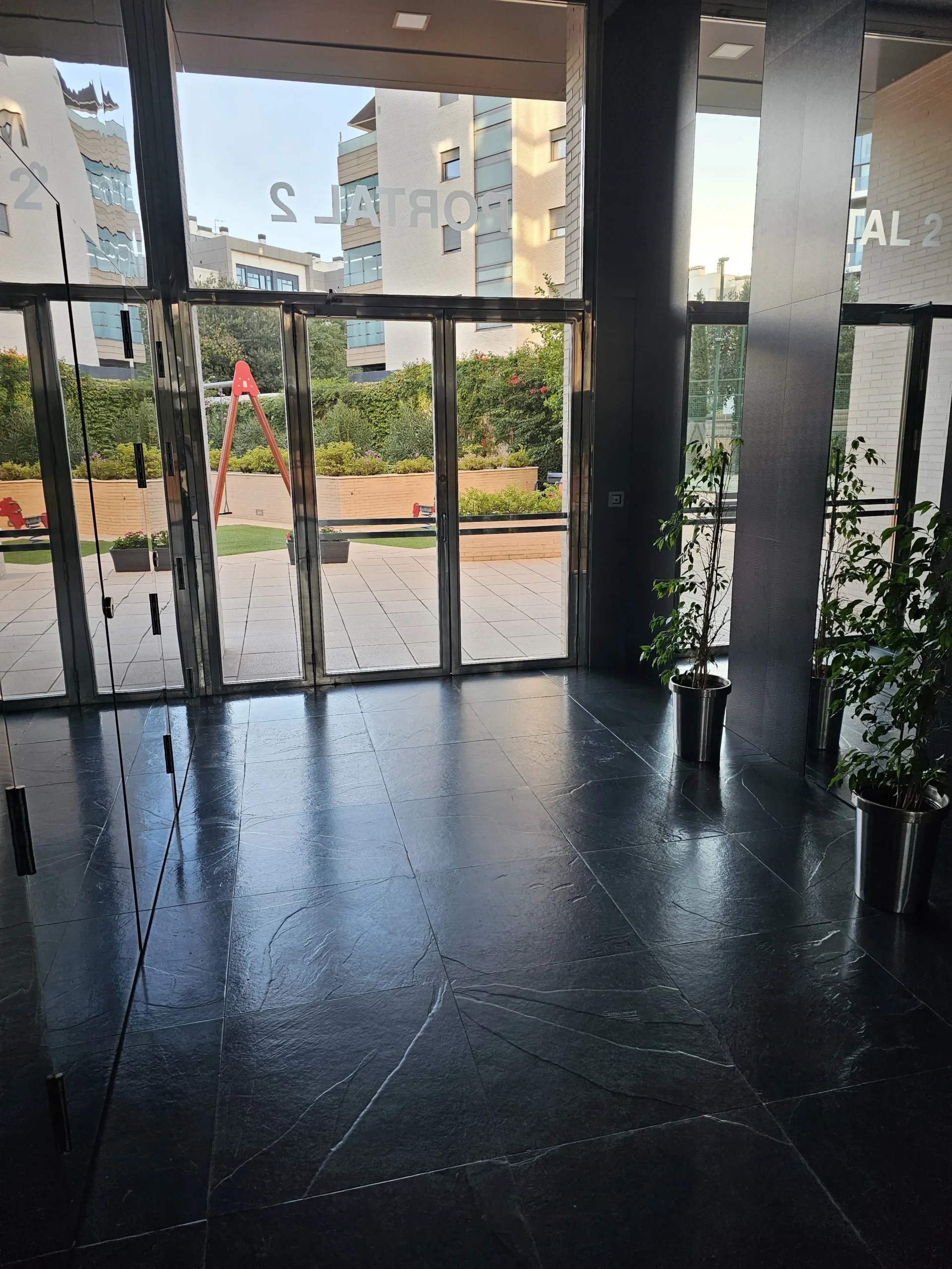 PISO EN CAÑITO BAZÁN