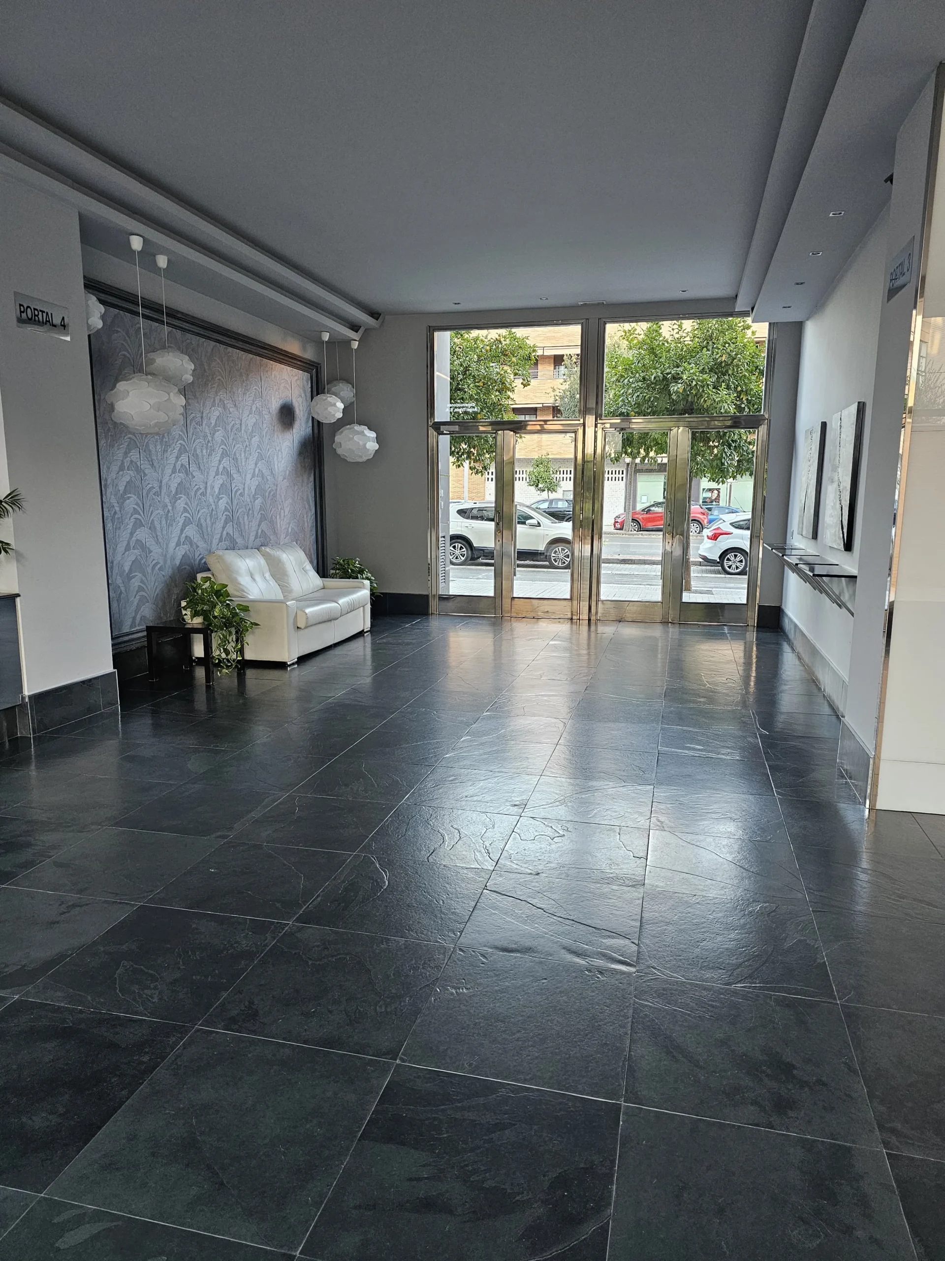 PISO EN CAÑITO BAZÁN