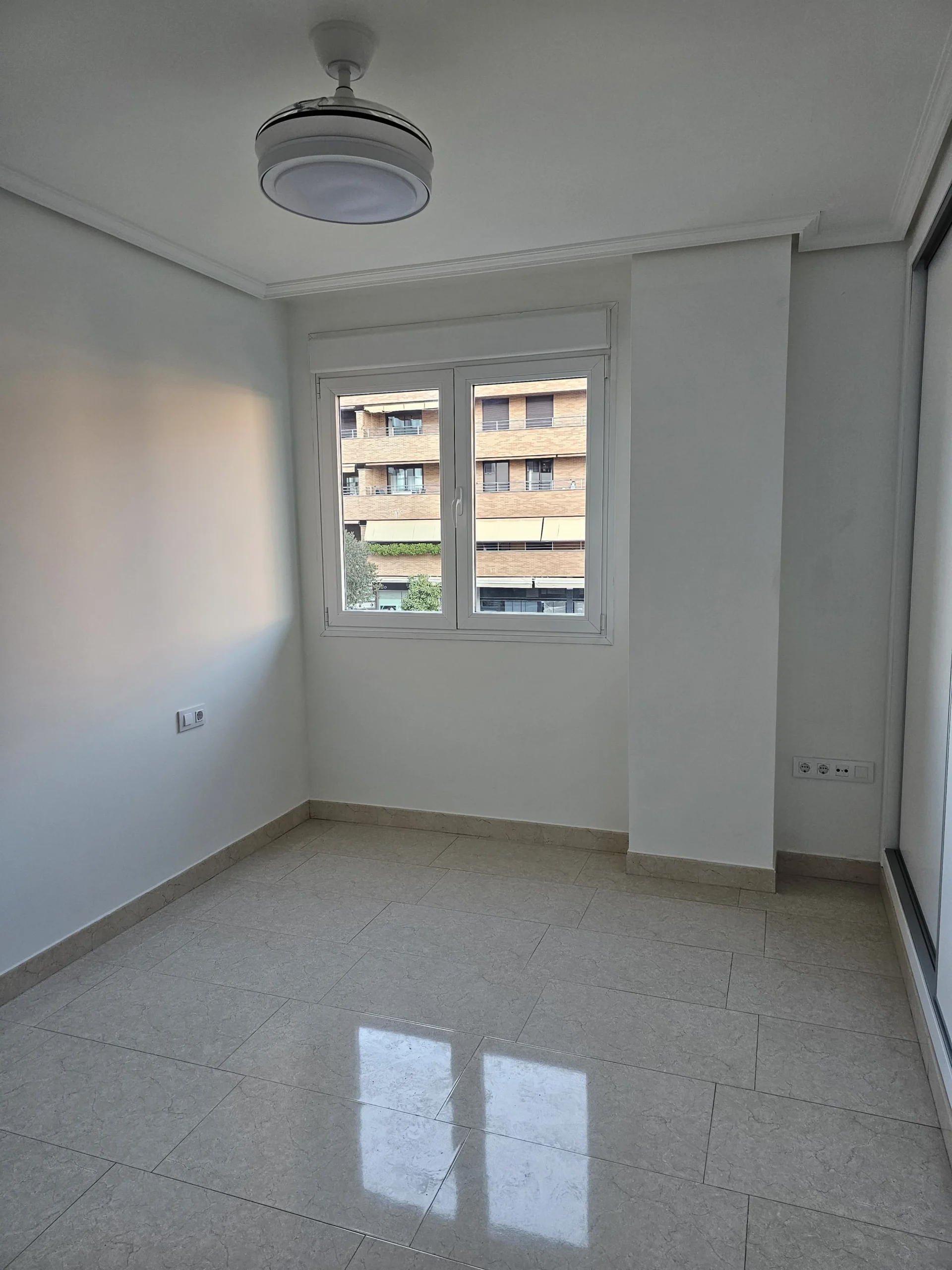 PISO EN CAÑITO BAZÁN